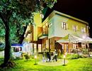 Luxusn ctyrhvezdickov wellness hotel se nachz v Krlovhradeckm kraji v Rychnove nad Knenou na konci vilov ctvrti v absolutne klidn zne s vhledem na Orlick hory. Hotel je ideln pro pordn konferenc, seminru, firemnch akc, obchodnch jednn, spolecens ...