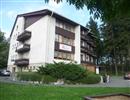 Hotel Andromeda le ve znmm turistickm a lyarskm stredisku Ramzov v Hrubm Jesenku, v blzkosti lanov drhy na erk.Ideln msto na dovolenou, kolen, konference, pobyty kol v prrode a relaxaci.