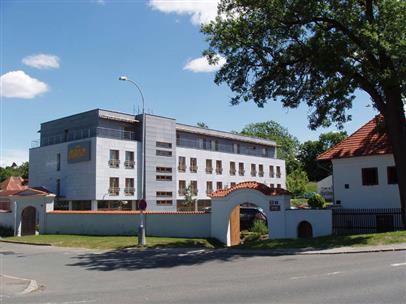 Airport hotel Meritum Prague